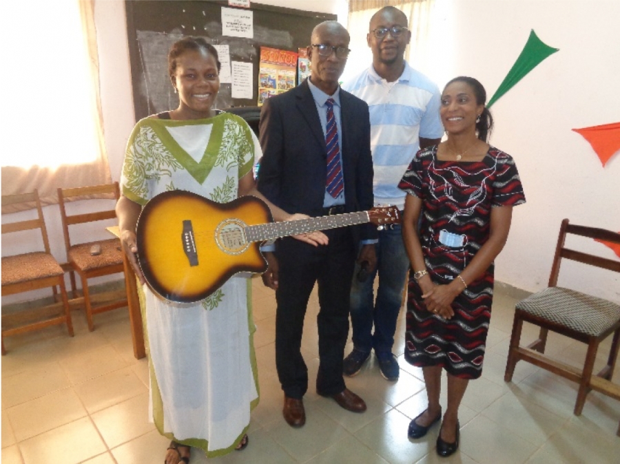 Aménagement de la salle « Amichia Daniel » en équipements et instruments de musique, Lycée Moderne de Dimbokro